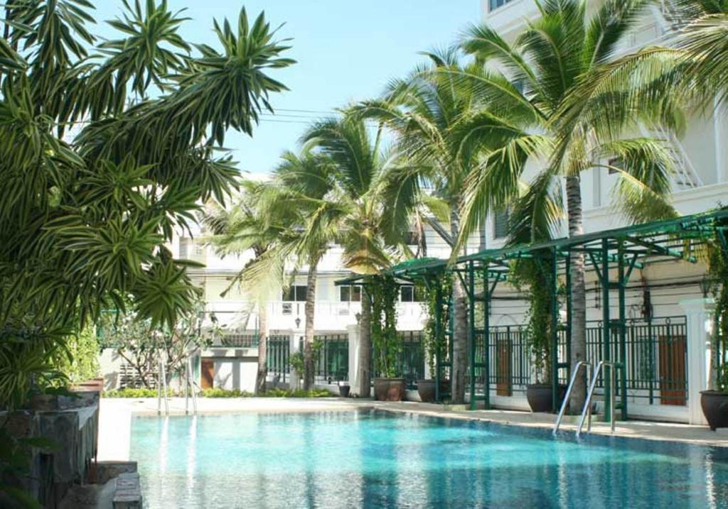 Baanklang Huahin Hotel Экстерьер фото